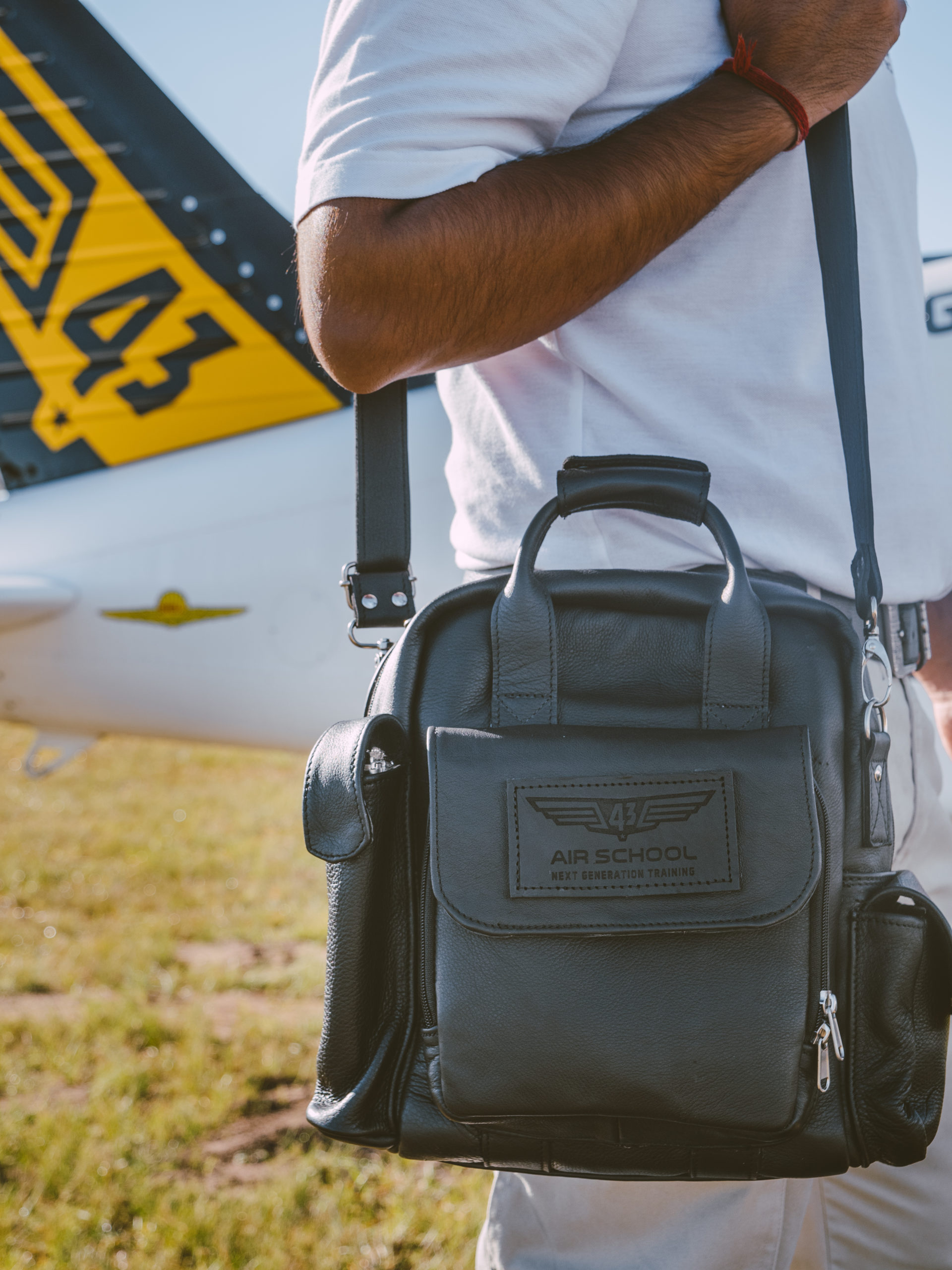 43 Flight Bag - Black Leather - Image 4